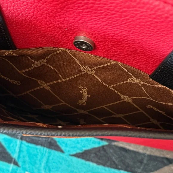 Wrangler Red Lap Top Tote with Black Trim New With Tag - Picture 4 of 11